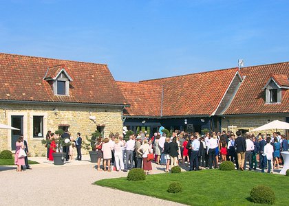 Vin d'honneur dans les jardins, La Magreville