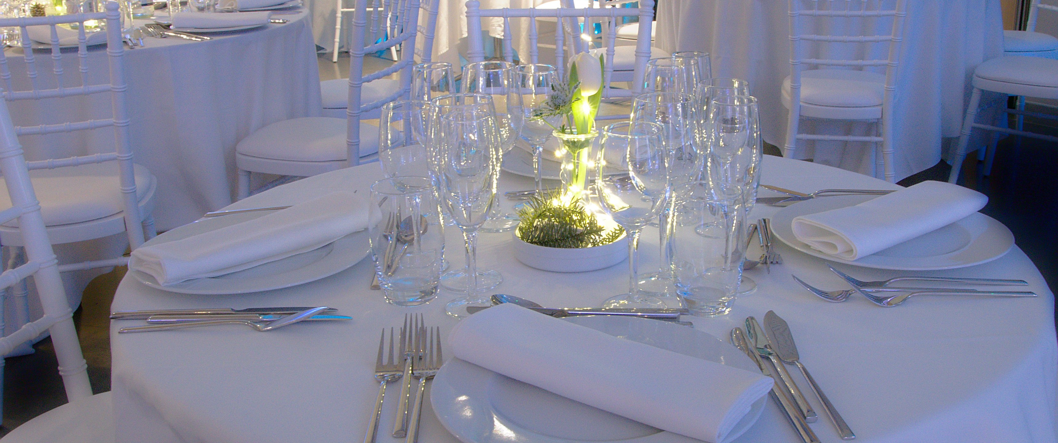 Dressage des tables & décoration - Réveillon de Saint-Sylvestre 2018 - 2019 - Villa Blanche Dunkerque.jpg