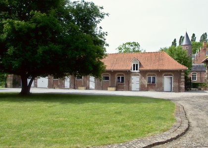 Mariage aux granges du château de Zuthove à Renescure.jpg