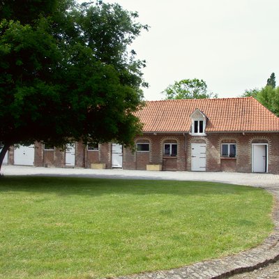 Mariage aux granges du château de Zuthove à Renescure.jpg