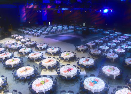 Mise en place 1200 convives - Assises de l'Energie 2019 - Dunkerque Kursaal Palais des congrès