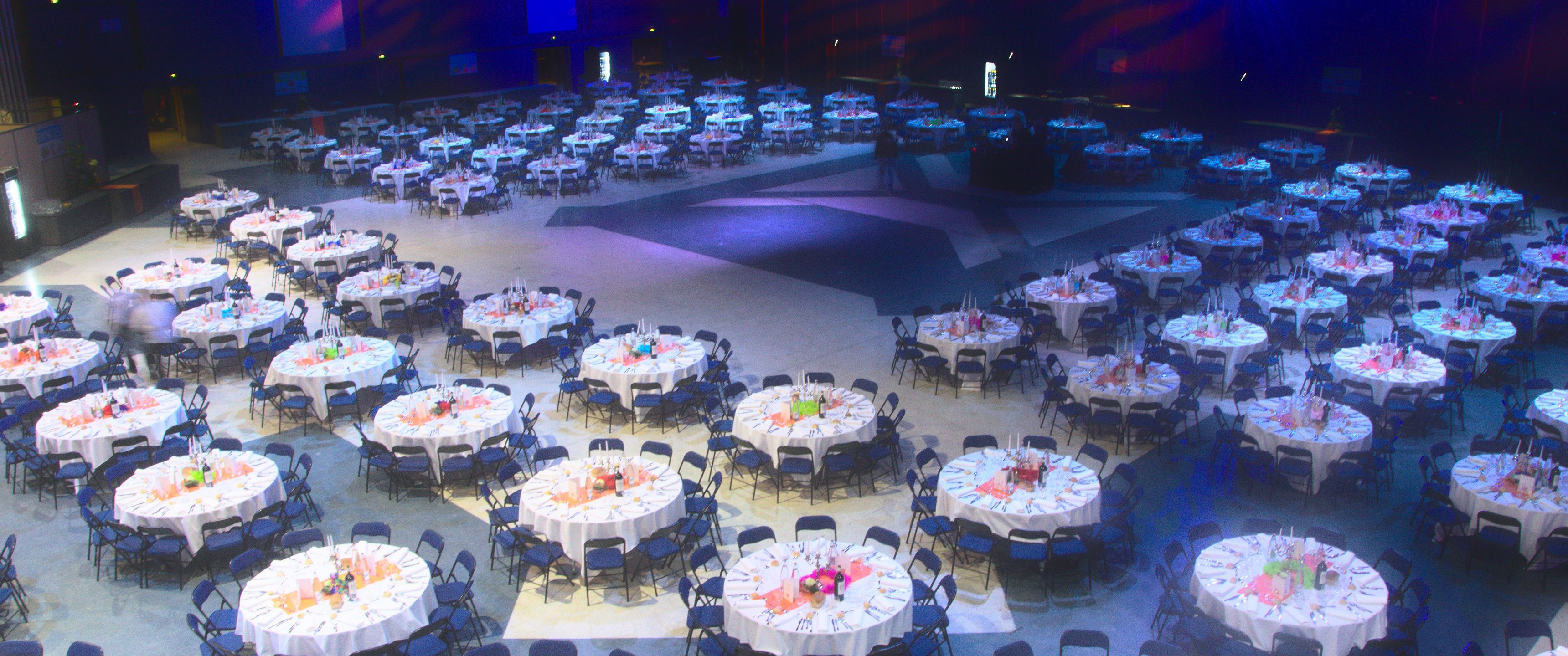 Mise en place 1200 convives - Assises de l'Energie 2019 - Dunkerque Kursaal Palais des congrès