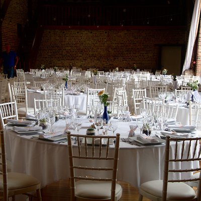 Mise en place terminée pour le mariage aux Granges du Château de Zuthove à Renescure