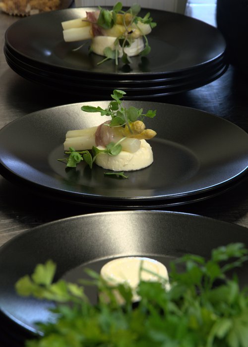 Panna cotta d&#x27;asperge blanche